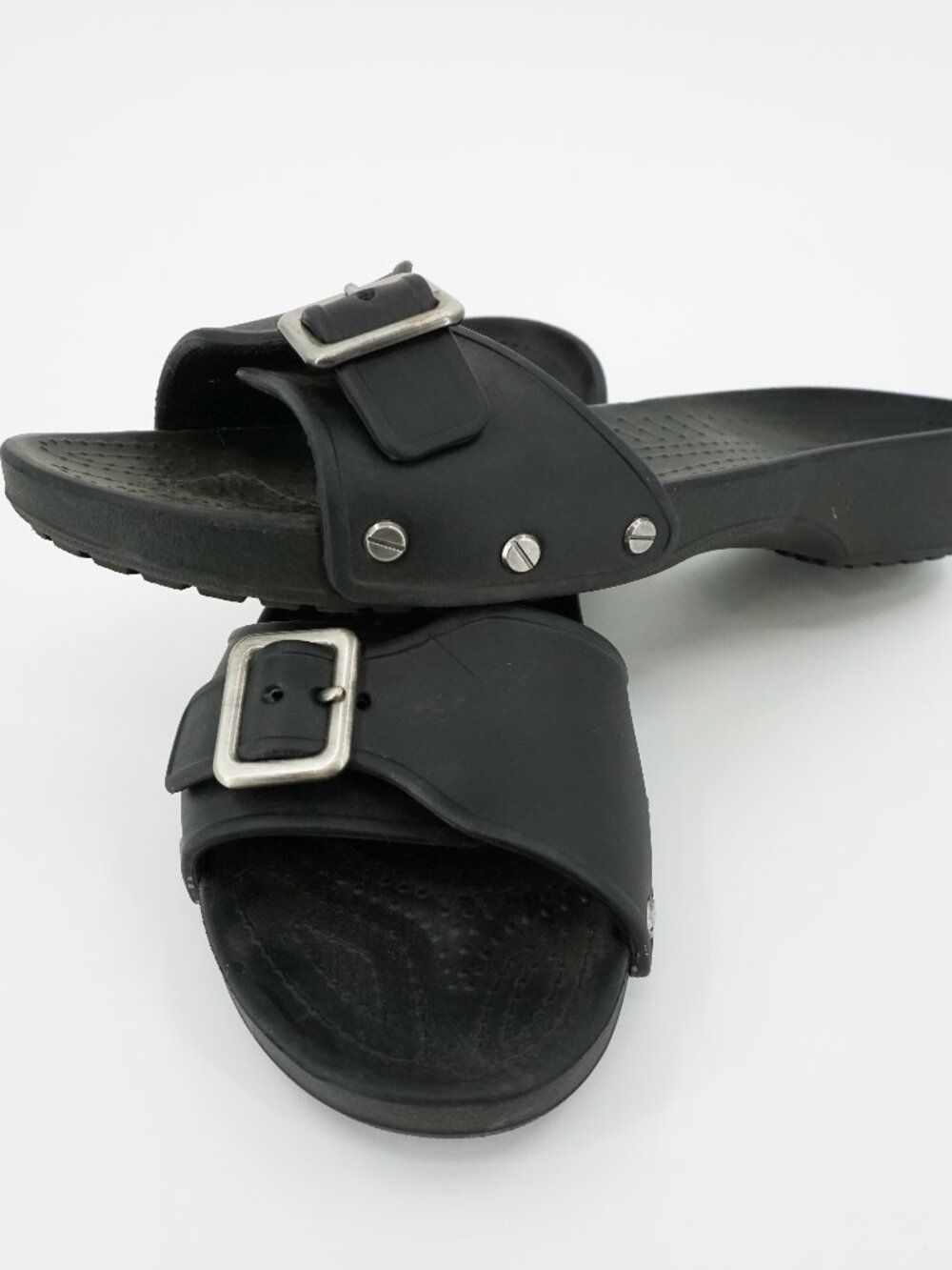Crocs Sarah Buckle Slide Sandals Women's 11 Black Studded Comfort Casual Beach